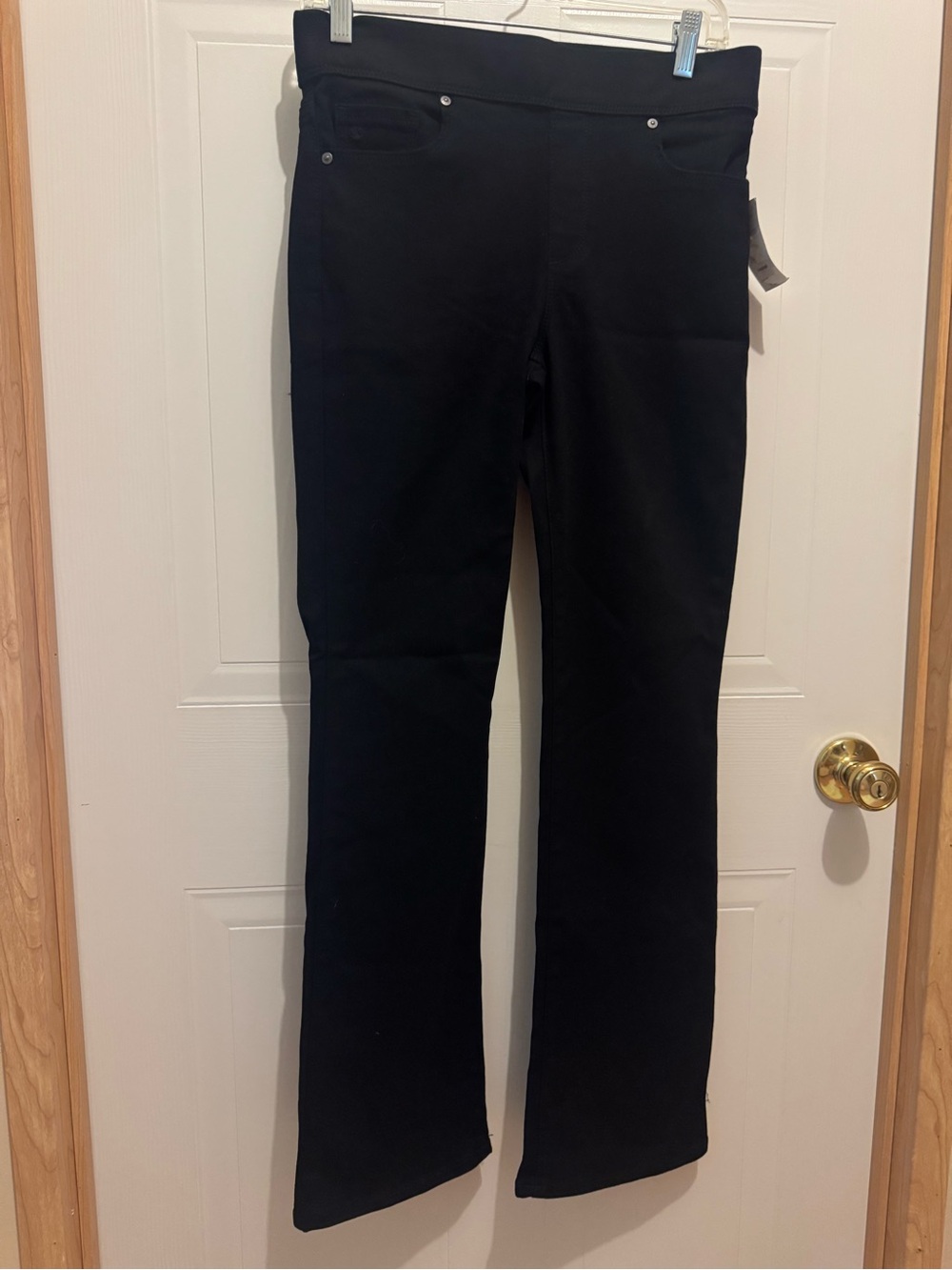 Gloria Vanderbilt Sz 6 Averaged Black Stretch Bootcut Jeans NWT😊😊
